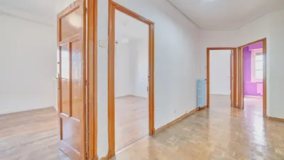 Apartment in Ensanches - Zabalguneak photo 9