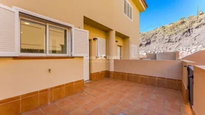 Terraced house on Calle de Juan Manuel Capdevielle, 13 photo 2