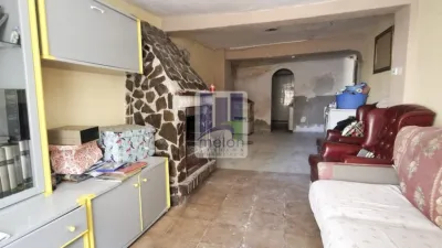 House on Mecerreyes Street photo 5