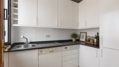 Flat on Calle de San Juan Bosco, No. Information Not Available photo 30