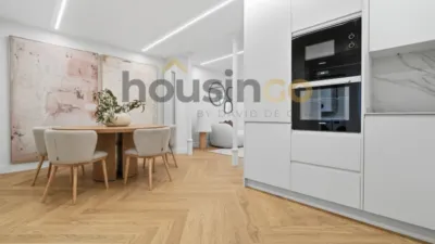 Apartment in Salamanca District photo 12