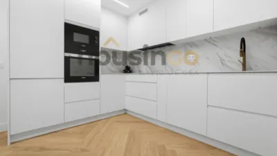 Apartment in Salamanca District photo 13