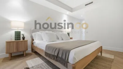 Apartment in Salamanca District photo 16