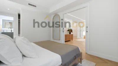 Apartment in Salamanca District photo 17