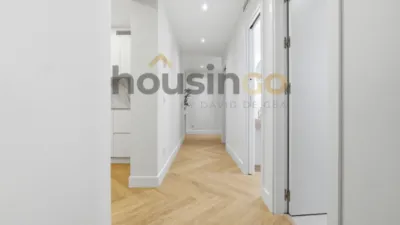 Apartment in Salamanca District photo 28