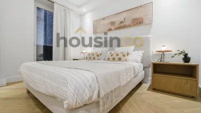 Apartment in Salamanca District photo 30