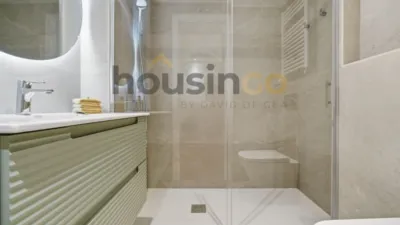 Apartment in Salamanca District photo 36