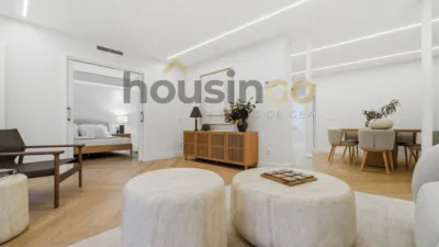 Apartment in Salamanca District photo 6