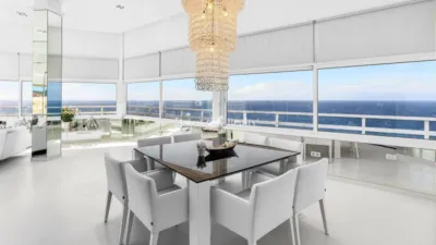 Penthouse on Avenida de los Pueblos photo 2