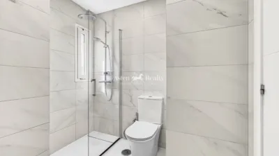 Apartment on Avenida del Arquitecto Gómez Cuesta photo 15