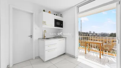 Apartment on Avenida del Arquitecto Gómez Cuesta photo 25