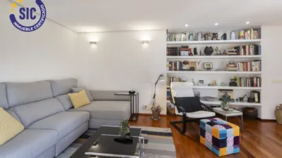 Apartment on Pedro Aleixandre Street photo 2