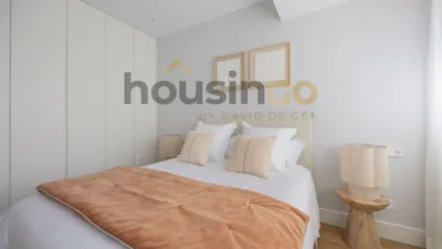 Apartment in Salamanca District photo 31
