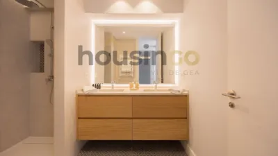 Apartment in Salamanca District photo 33