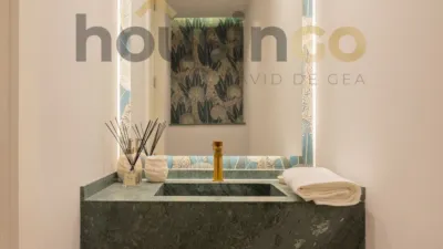 Apartment in Salamanca District photo 47