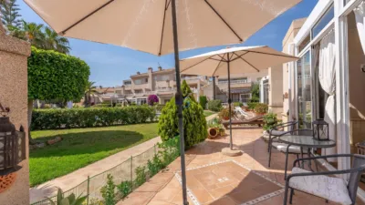 Piso en Playa Flamenca photo 18