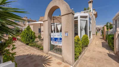 Piso en Playa Flamenca photo 19