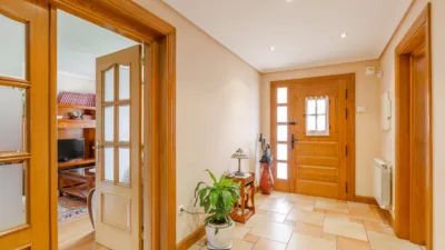 House on Avenida Ulzama Street, No. 3 photo 5