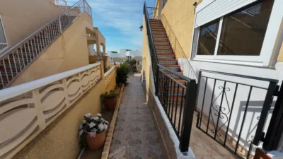 House in Los Altos photo 8