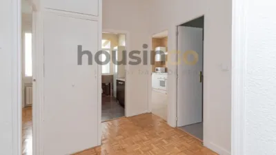 Apartment in Salamanca District photo 12