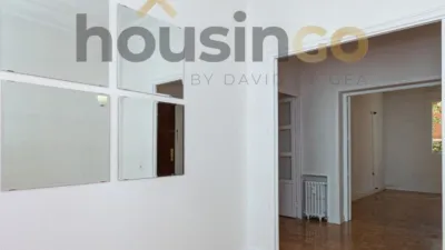 Apartment in Salamanca District photo 30
