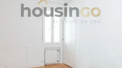 Apartment in Salamanca District photo 33
