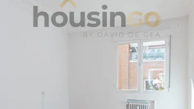 Apartment in Salamanca District photo 35