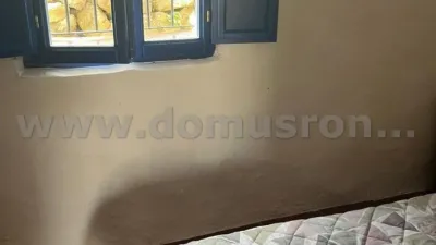 Casa en venta en Setenil de Las Bodegas, Setenil de las Bodegas de 69.500 €