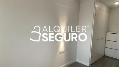 Piso en alquiler en Arco Norte - Avda. España, Entrenúcleos (Dos Hermanas) de 940 €<span>/mes</span>