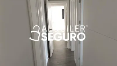 Piso en alquiler en Arco Norte - Avda. España, Entrenúcleos (Dos Hermanas) de 940 €<span>/mes</span>