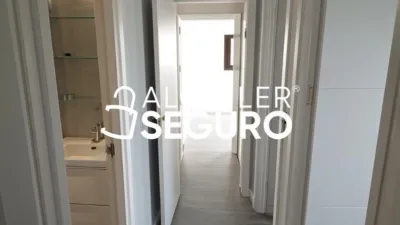 Piso en alquiler en Arco Norte - Avda. España, Entrenúcleos (Dos Hermanas) de 940 €<span>/mes</span>