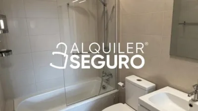 Piso en alquiler en Arco Norte - Avda. España, Entrenúcleos (Dos Hermanas) de 940 €<span>/mes</span>