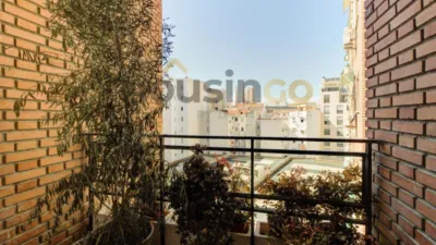 Apartment on Calle del Doce de Octubre photo 4