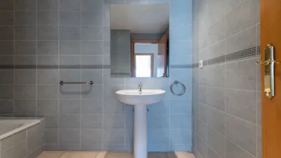 Piso en alquiler en Calle Gral Gutierrez Mellado, Tamaraceite-San Lorenzo-Casa Ayala (Las Palmas de Gran Canaria) de 915 €<span>/mes</span>