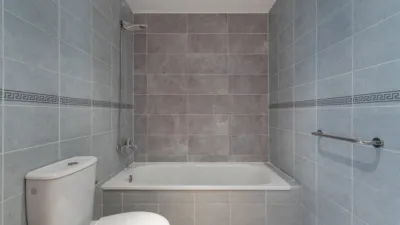 Piso en alquiler en Calle Gral Gutierrez Mellado, Tamaraceite-San Lorenzo-Casa Ayala (Las Palmas de Gran Canaria) de 915 €<span>/mes</span>