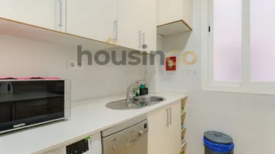 Apartment in Salamanca District photo 10