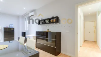 Apartment in Salamanca District photo 3