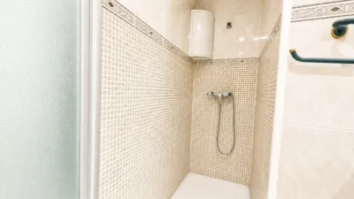 Piso en alquiler en Calle de Manso, L'Arena (Distrito Este. Gijón) de 950 €<span>/mes</span>