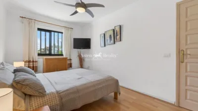 Apartment at Calle de La Te, No. 10E4 photo 6