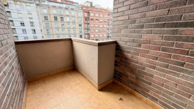 Piso en alquiler en Calle de Miguel Villanueva, Centro (Logroño) de 850 €<span>/mes</span>