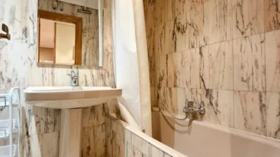 Piso en alquiler en Calle de Miguel Villanueva, Centro (Logroño) de 850 €<span>/mes</span>