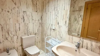 Piso en alquiler en Calle de Miguel Villanueva, Centro (Logroño) de 850 €<span>/mes</span>