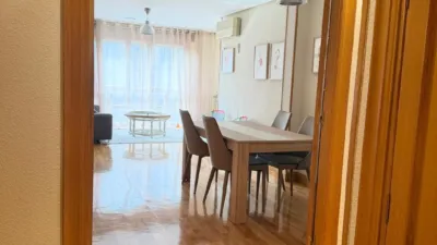 Piso en alquiler en Calle de Miguel Villanueva, Centro (Logroño) de 850 €<span>/mes</span>