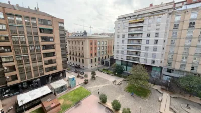 Piso en alquiler en Calle de Miguel Villanueva, Centro (Logroño) de 850 €<span>/mes</span>