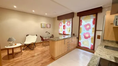 Piso en alquiler en Calle de Miguel Villanueva, Centro (Logroño) de 850 €<span>/mes</span>