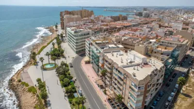 Apartamento en calle photo 80