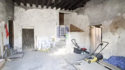 House on Villaverde Mogina Street photo 13