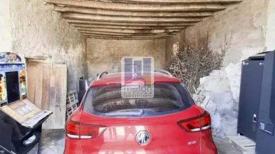 House on Villaverde Mogina Street photo 7
