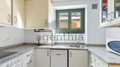 Duplex in Carrer de les Ferreries Velles photo 9