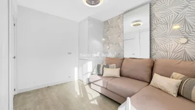 Apartment on Avenida de Rafael Puig Lluvina photo 12